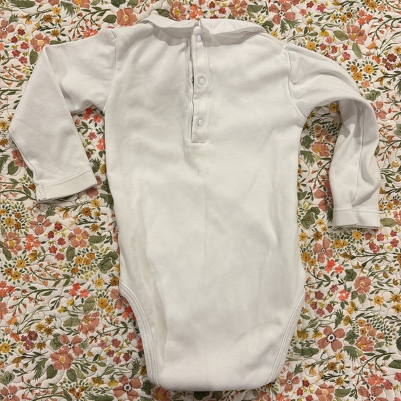 Jacadi Paris 12M White Long Sleeve Bodysuit with Peter Pan Collar - Picture 4 of 4